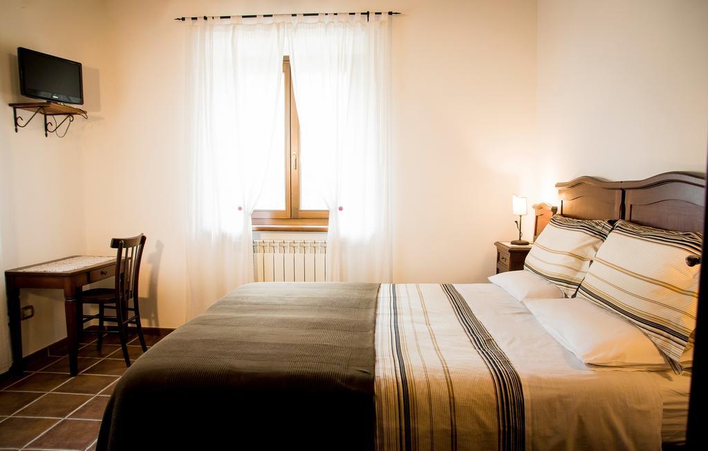 Bed and Breakfast La Finestra Sul Conero à Castelfidardo Chambre photo